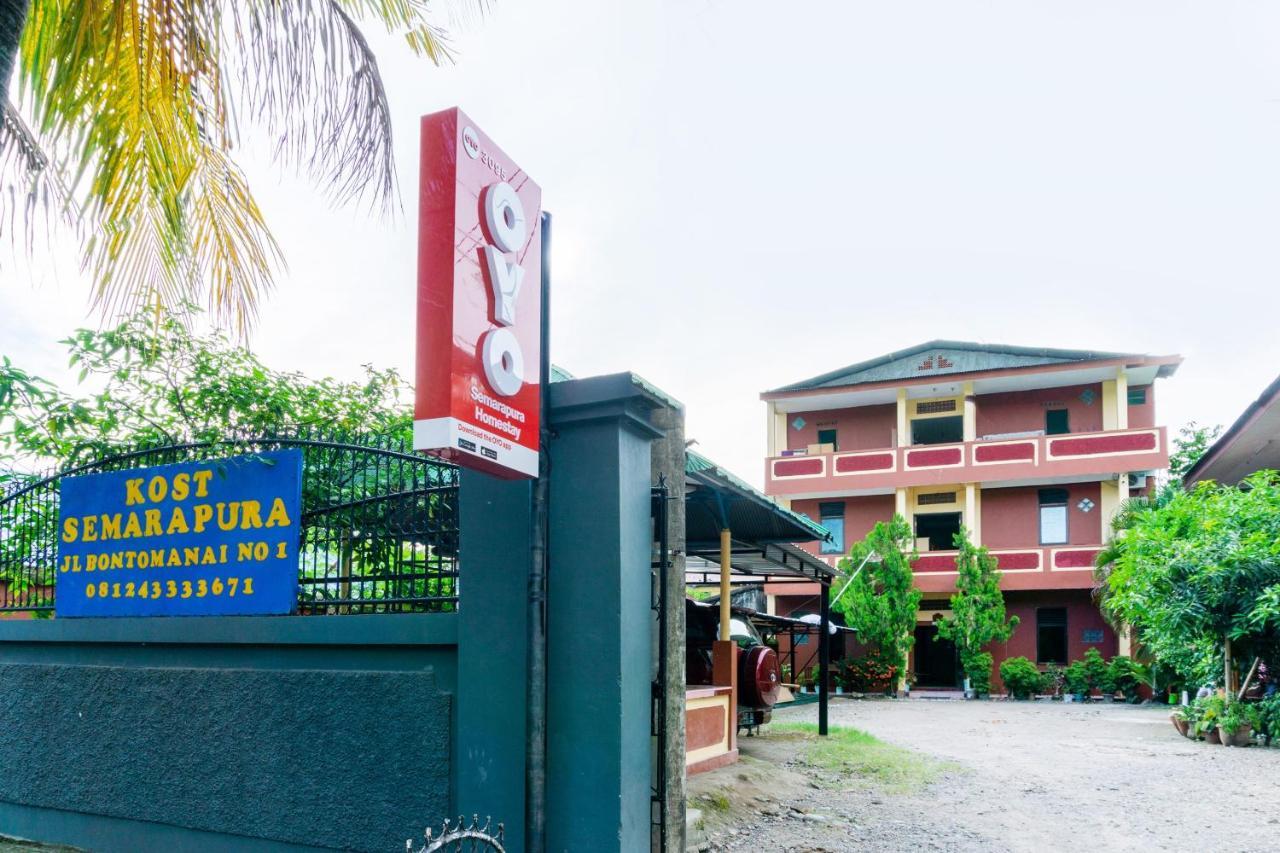 Oyo 3095 Semarapura Homestay Макасар Екстер'єр фото